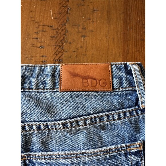 BDG Short Denim Skirt Size Medium - Picture 6 of 6
